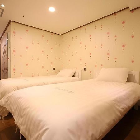Myeongdong Mom House Hotel Сеул Екстериор снимка