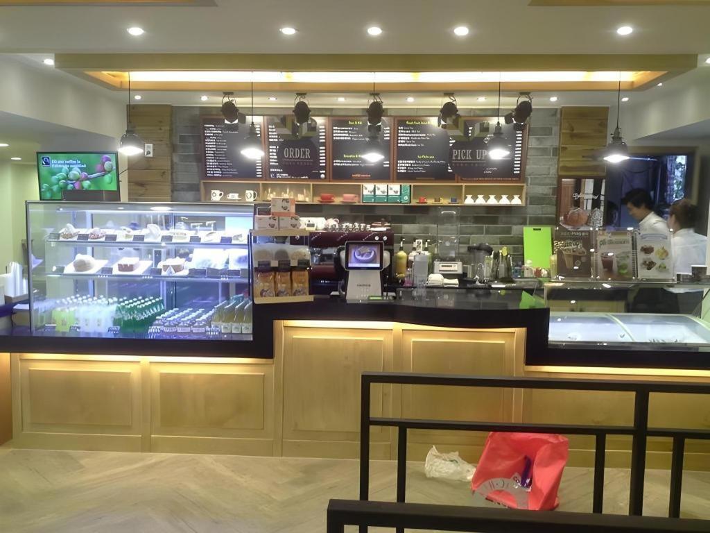 Myeongdong Mom House Hotel Сеул Екстериор снимка