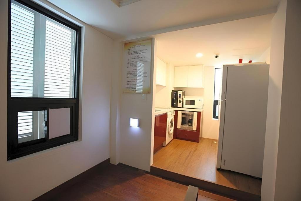 Myeongdong Mom House Hotel Сеул Екстериор снимка