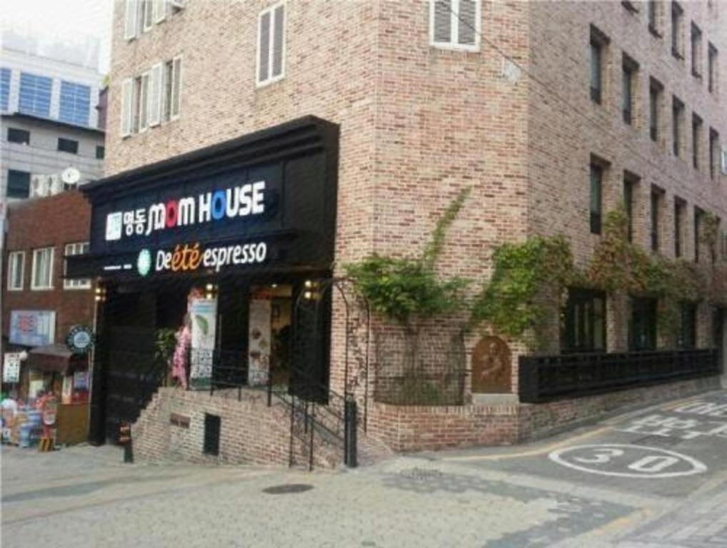 Myeongdong Mom House Hotel Сеул Екстериор снимка