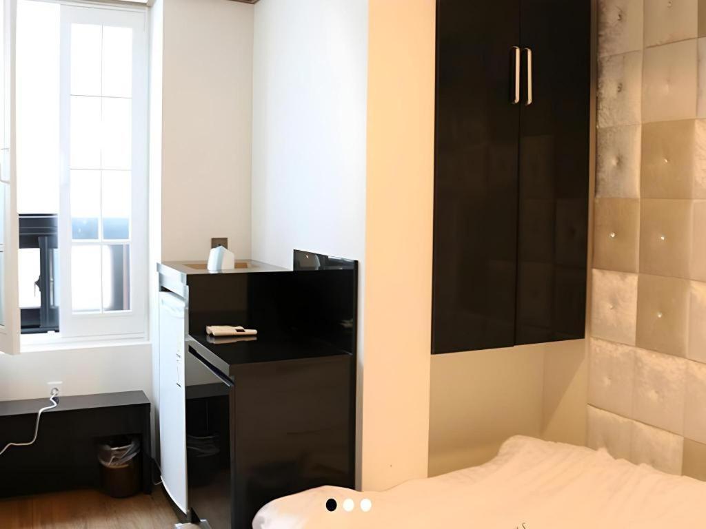 Myeongdong Mom House Hotel Сеул Екстериор снимка